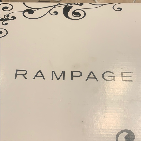 NIB Rampage Womens Areya Winter Snow Boots Black size 10 New - Picture 6 of 7